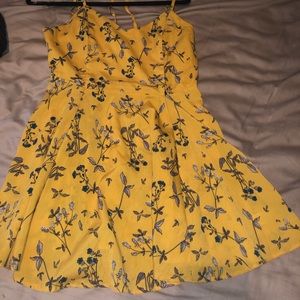 Yellow summer dress! So cute